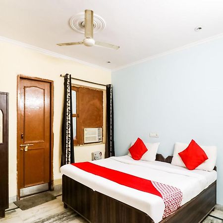 Hotel O Maurya Residency Gurgáon Kültér fotó