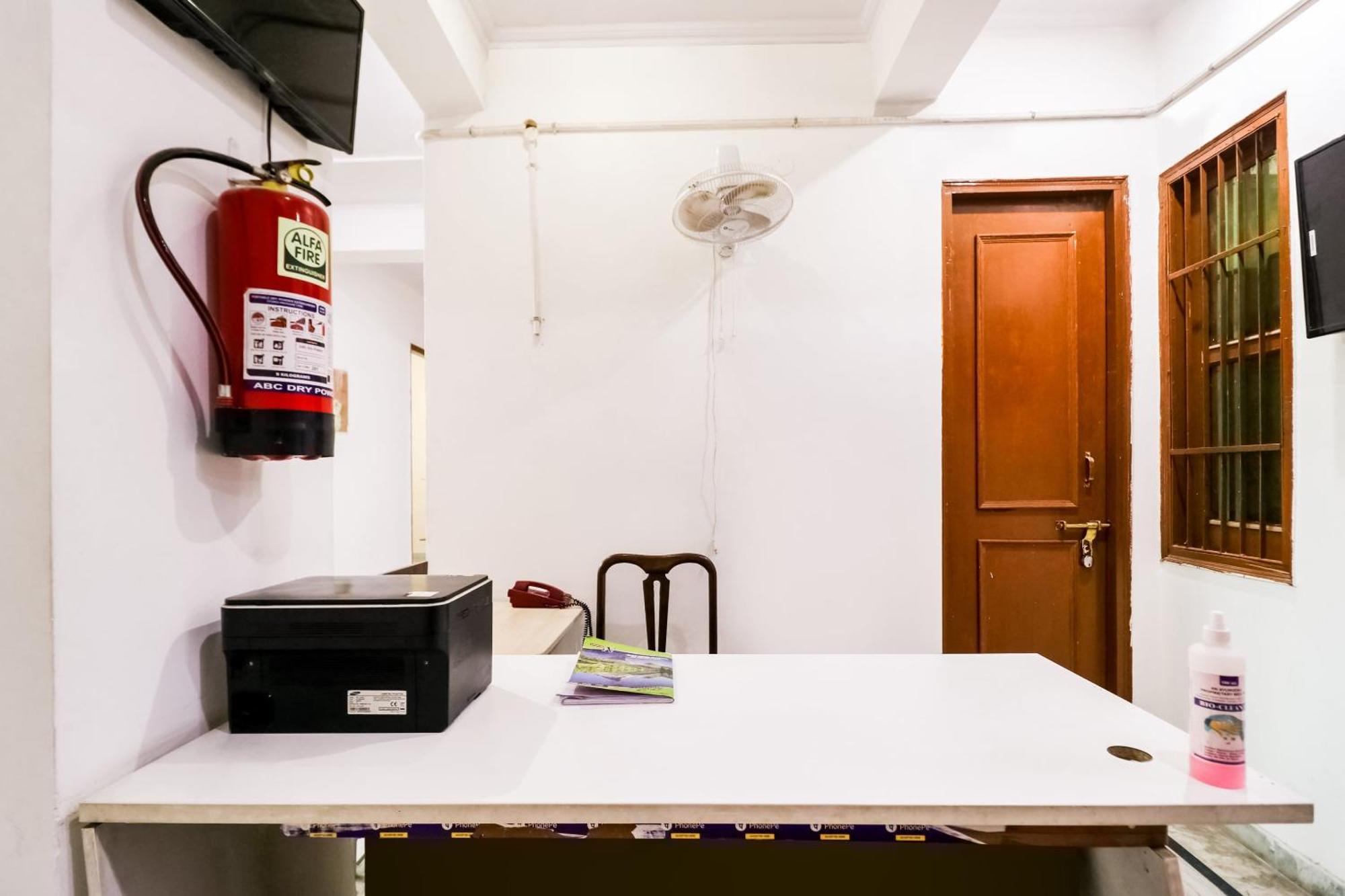 Hotel O Maurya Residency Gurgáon Kültér fotó