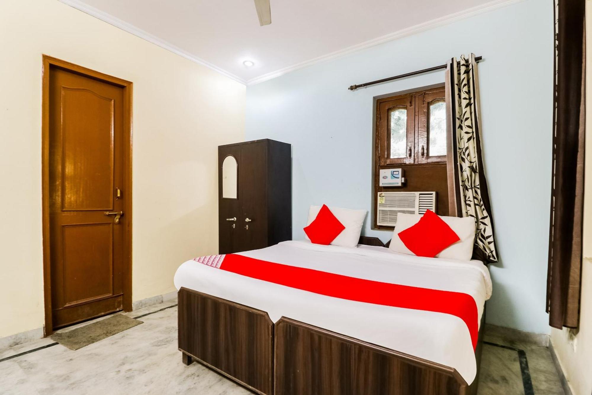 Hotel O Maurya Residency Gurgáon Kültér fotó